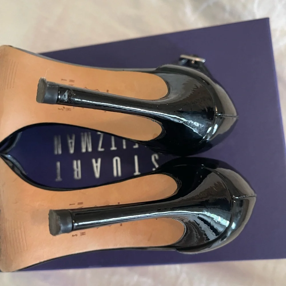 Stuart Weitzman Nudistsong 3 7/8” Heel, Black Patent, Sz 6 - Picture 4 of 11